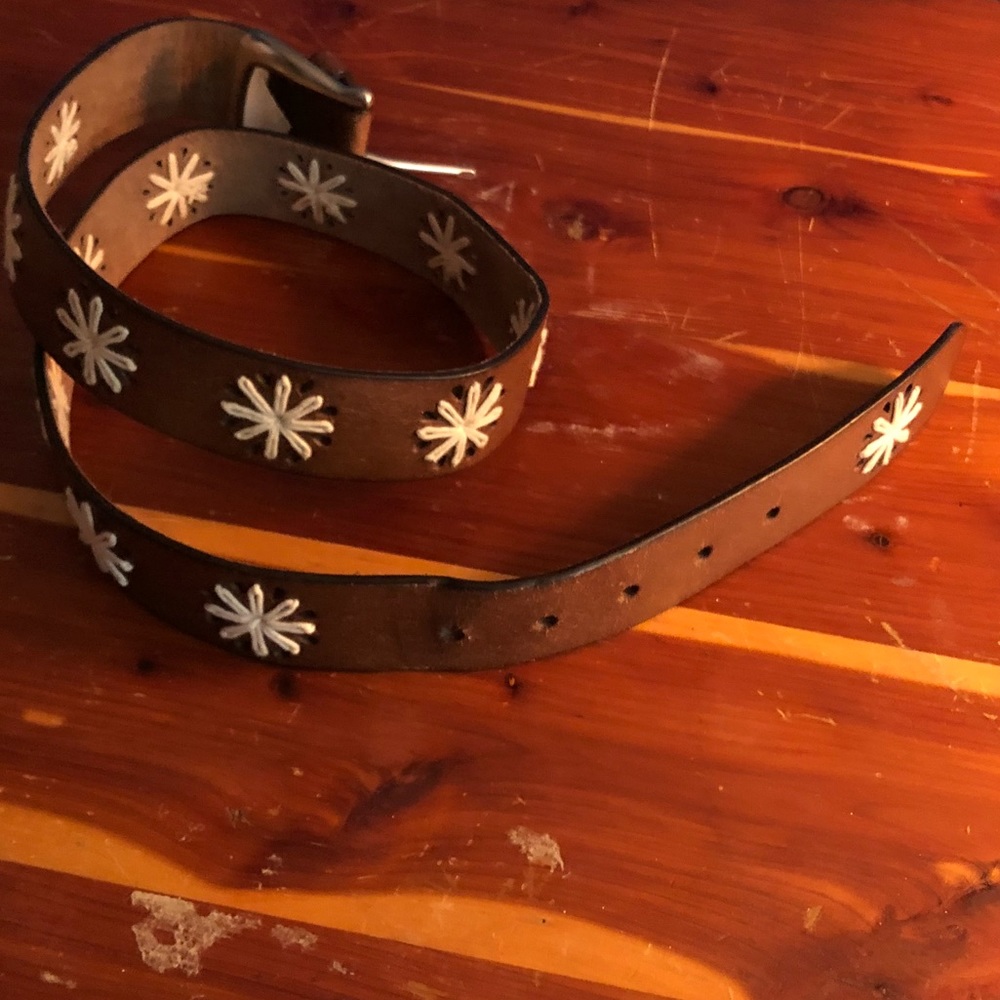 Target Leather Belt - Picture 2 of 2